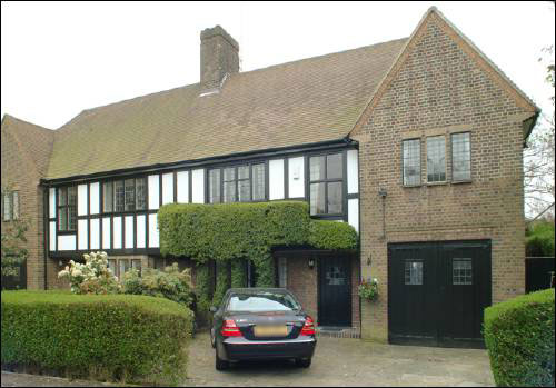 52 Southway